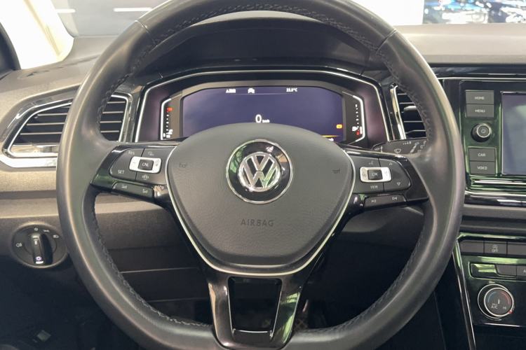 Used Volkswagen T-ROC 2020 280TSI DSG Two-Wheel Drive Comfort Version Steering Wheel