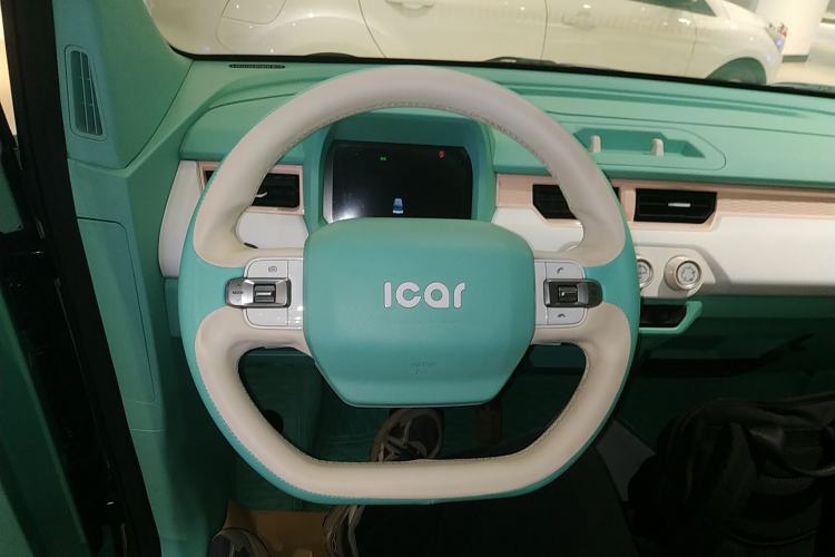 Used Chery QQ Ice Cream 2022 120km Conical Shape Lithium Iron Phosphate
