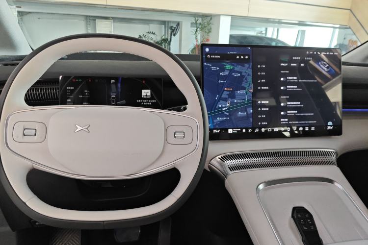 Used XPeng X9 2024 702 Ultra-Long Range Pro