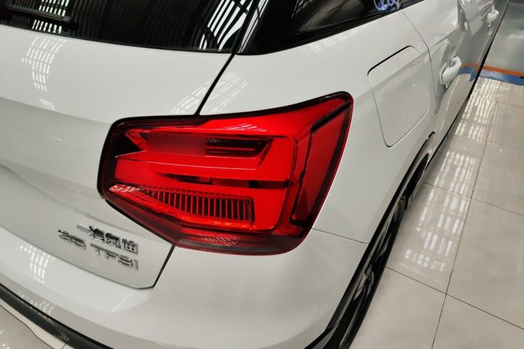 Used Audi Q2L 2020 35 TFSI Fashion Dynamic Model
