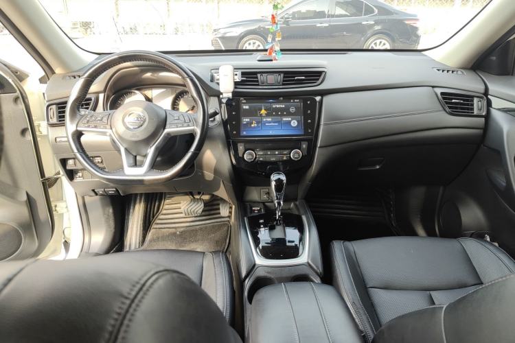 Used Nissan X-Trail 2019 2.0L CVT Smart Connect Comfort Edition 2WD
