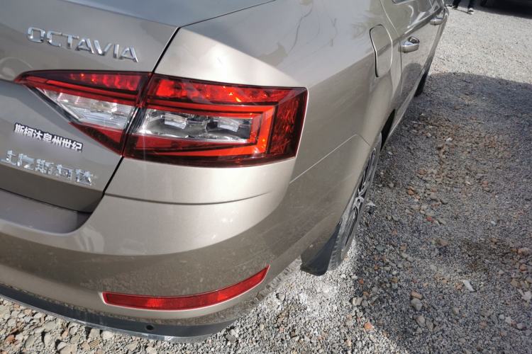 Used Skoda Octavia 2018 TSI230 DSG Luxury Edition