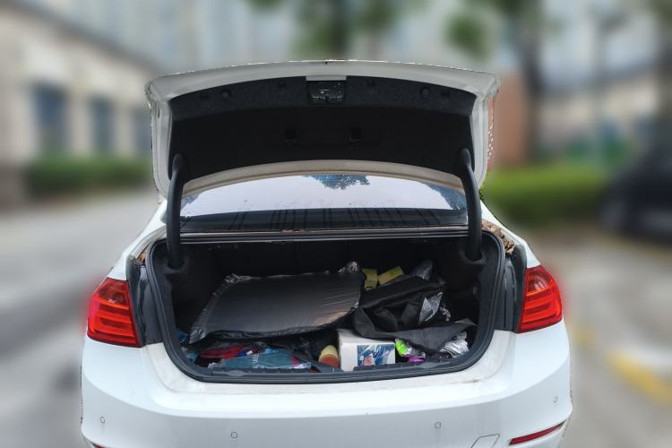 Used BMW 3 Series 2014 320Li Fashion Model
