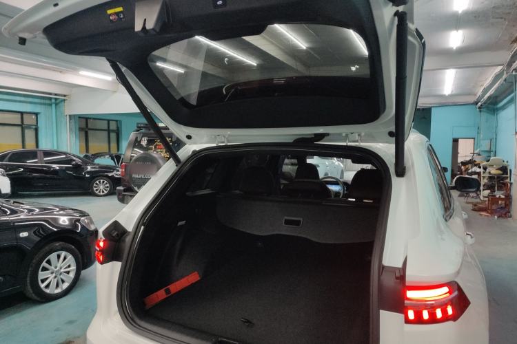 Used Geely Auto Monjaro L 2021 2.0TD High-Power Automatic All-Wheel Drive Luxury Version
