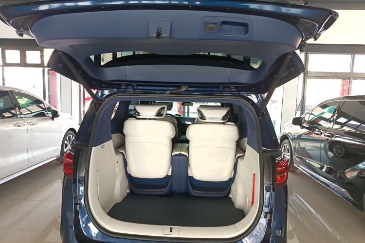 Used Buick GL8 2022 Avenir Avia Four-Seat Prestige Edition