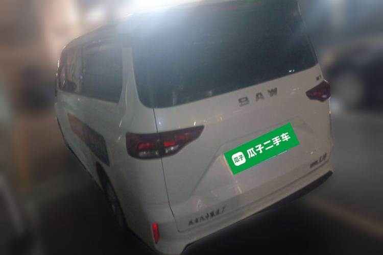 Used BAW Ruisheng Ace M7 2024 2.0L CNG Advanced Commercial Version 9 Seats