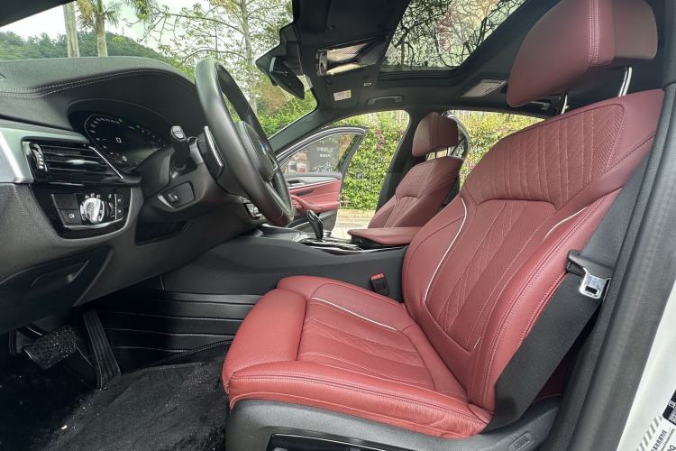 Used BMW 5 Series 2021 530Li Luxury Edition M Sport Package Interior 7