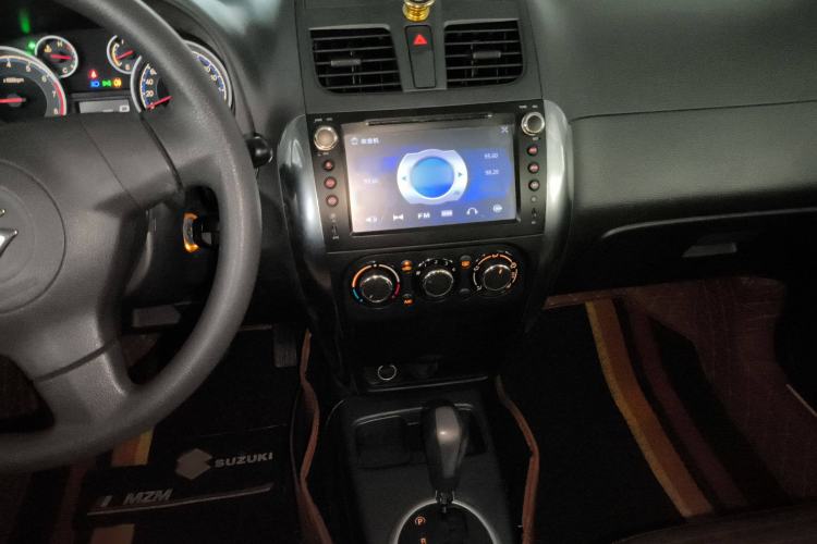 Used Suzuki SX4 2013 1.6L Automatic CoolRide Model
