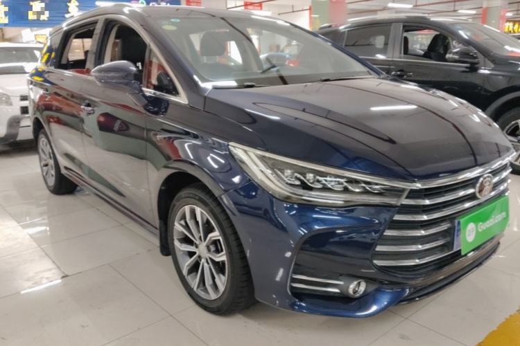 Used BYD Song MAX 2019 1.5T Automatic Smart Connect Ruiyi Sunroof Model 7 Seats China VI Standard