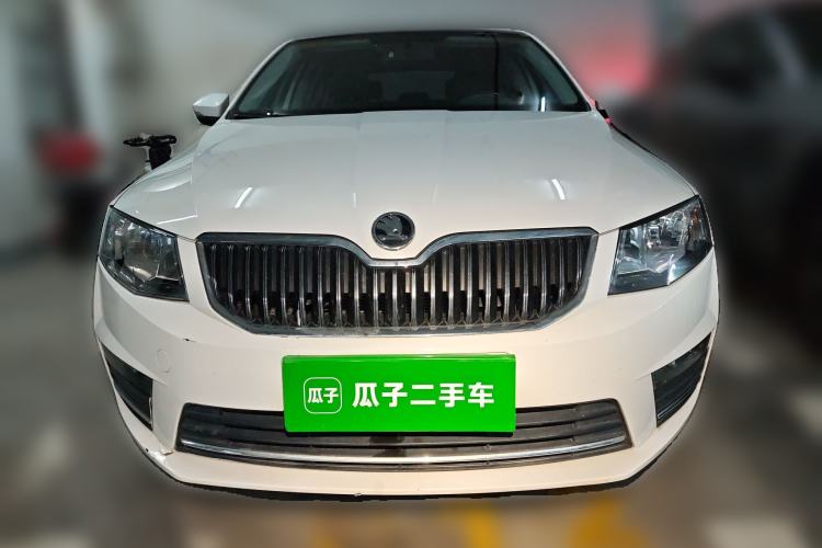 Used Skoda Octavia 2016 1.6L Automatic Smart Drive Edition
