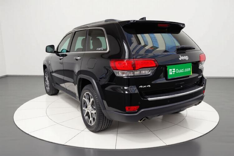 Used Jeep Grand Cherokee 2020 3.6L Elite Navigation Edition Exterior 3