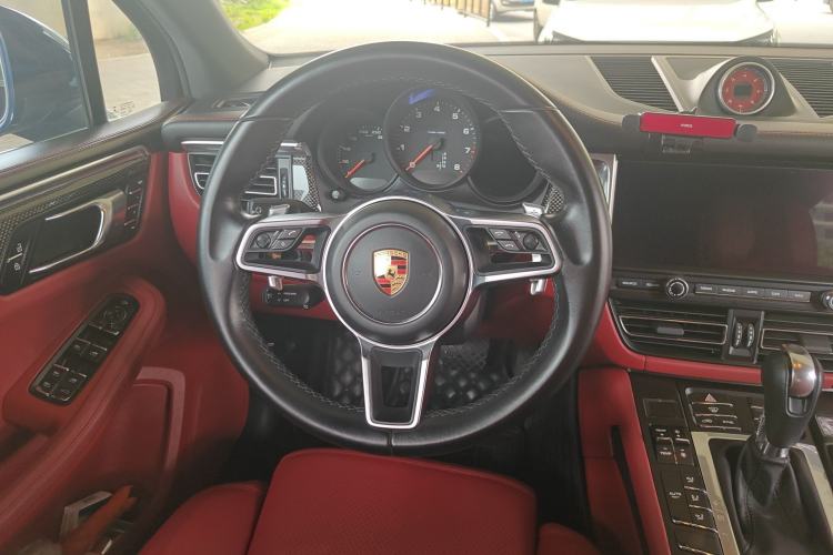 Used Porsche Macan 2018 Macan 2.0T Steering Wheel