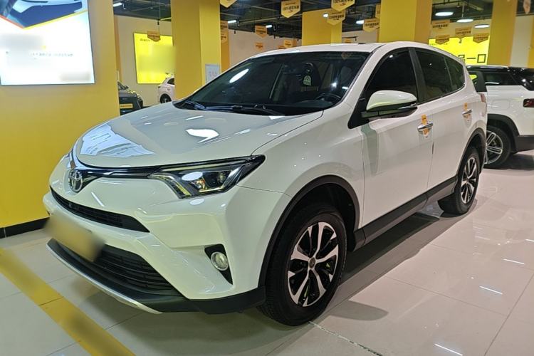 Used Toyota RAV4 2016 2.0L CVT Two-Wheel Drive Smart Edition China V Standard Guazi used car, China used car export, Used car for sale, Used cars, Cheapest cars for sale
