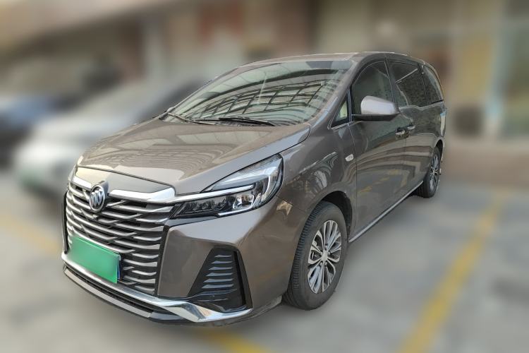 Used Buick GL8 2023 Facelifted Land Cruiser Executive Luxury Version