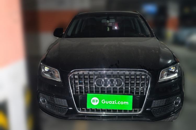 Used Audi Q5 2018 Collector's Edition 40 TFSI Ambition Model