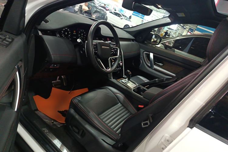 Used Land Rover Discovery Sport 2022 Revised Version 249 PS R-Dynamic S Performance Edition 5 Seats Driver Seat