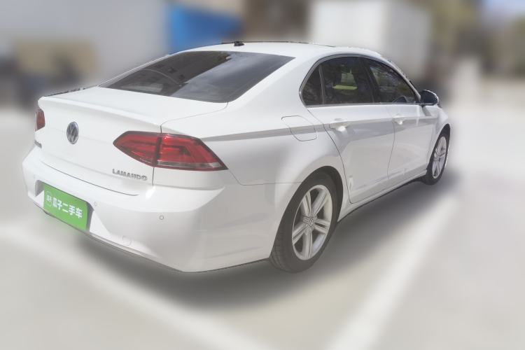 Used Volkswagen Lamando 2018 280TSI DSG Comfort Edition Rear Right 45 Deg