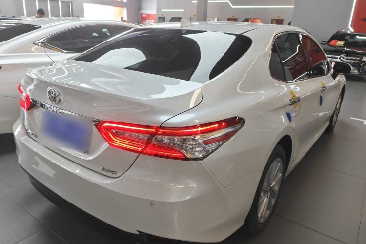 Used Toyota Camry 2021 2.0G Luxury Edition Rear Right 45 Deg