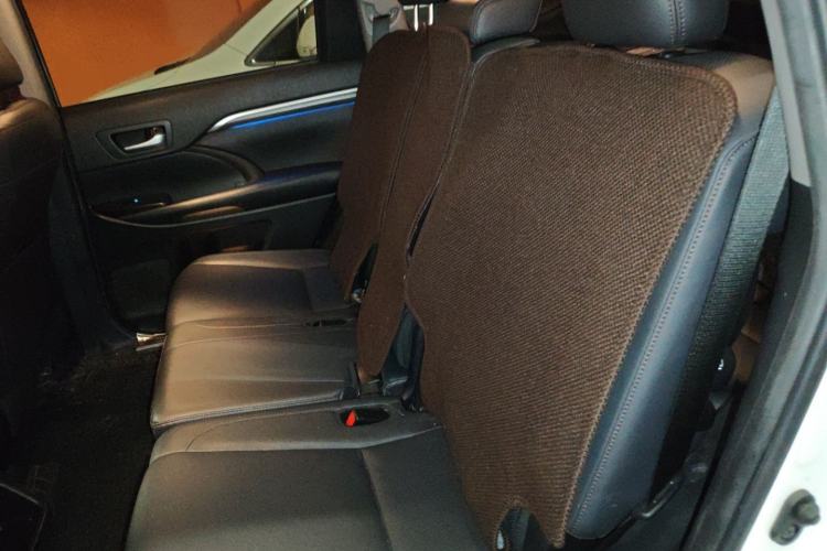 Used Toyota Highlander 2018 2.0T Four-Wheel Drive Supreme Edition 7-Seater China VI Left Rear Seat