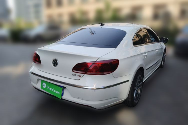 Used Volkswagen FAW-Volkswagen CC 2015 1.8TSI Luxury Model
