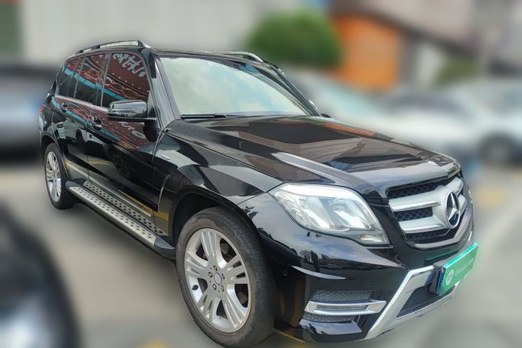 Used Mercedes-Benz GLK-Class 2015 GLK 260 4MATIC Dynamic Edition Ultimate Version Front Right 45 Deg