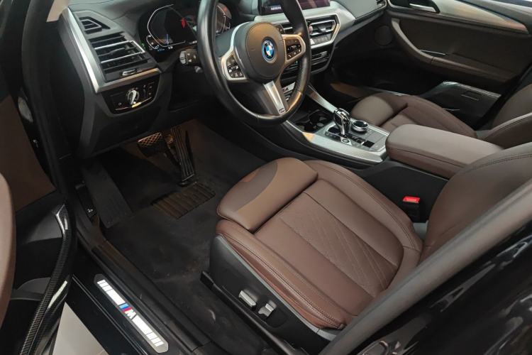 Used BMW iX3 2022 Leading Type
