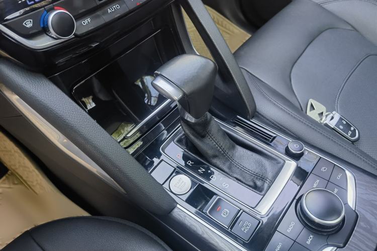 Used BORGWARD BX7 2016 28T Two-Wheel Drive Luxury Version 5 Seats