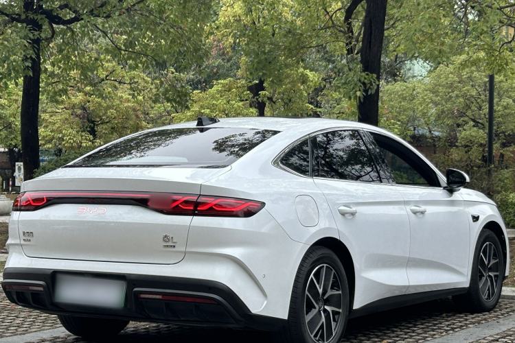 Used BYD Qin L 2025 DM-i Smart Drive 120KM Superior Model Exterior 4