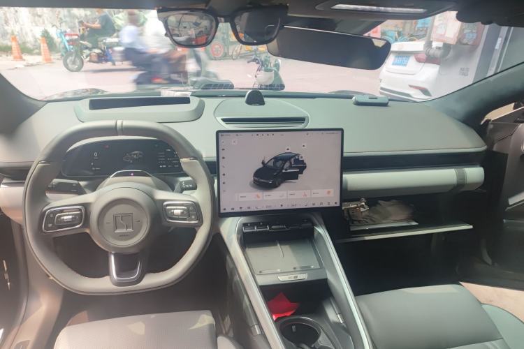 Used Zeekr 007GT 2025 Rear-Drive Intelligent Driving Version 75 kWh Center Console