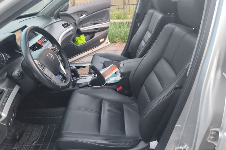 Used Honda Crosstour 2012 2.4L Luxury Edition Left Front Seat