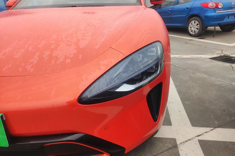 Used Xiaomi Auto SU7 2024 Four-Wheel Drive Ultra-Long Range Advanced Intelligent Driving Max Edition