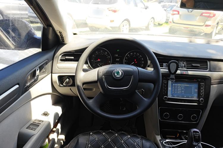 Used Skoda Superb 2012 1.4TSI Manual Zhiya Edition Steering Wheel