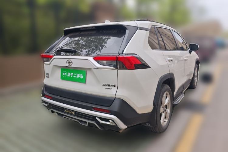 Used Toyota RAV4 2021 2.0L CVT 4x4 Trend Edition Rear Right 45 Deg