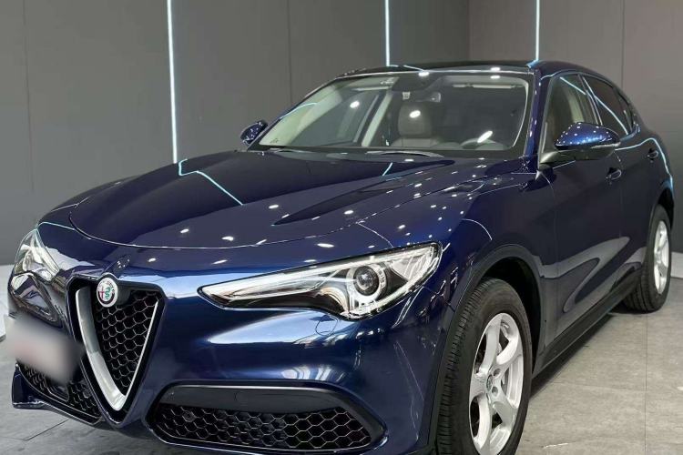 Used Alfa Romeo Stelvio 2017 2.0T 200HP Elite Edition