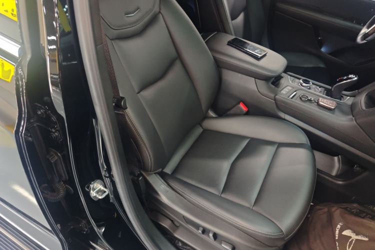 Used Cadillac XT5 2023 2.0T Two-Wheel-Drive Fashion Edition