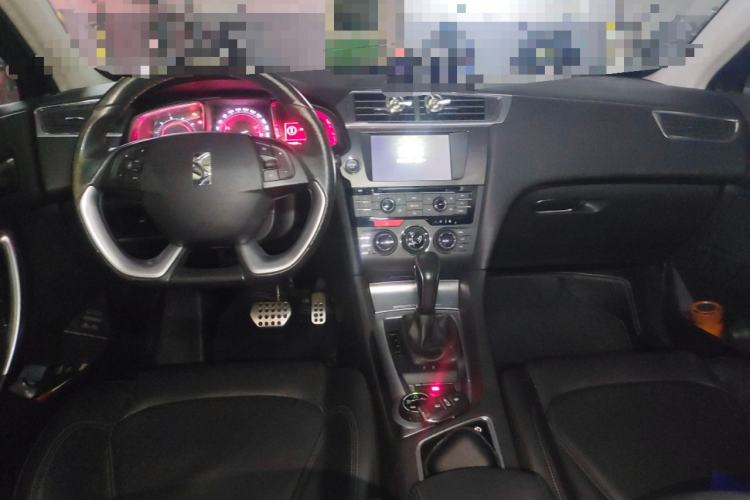 Used DS 6 2014 1.6T Luxury Edition THP200