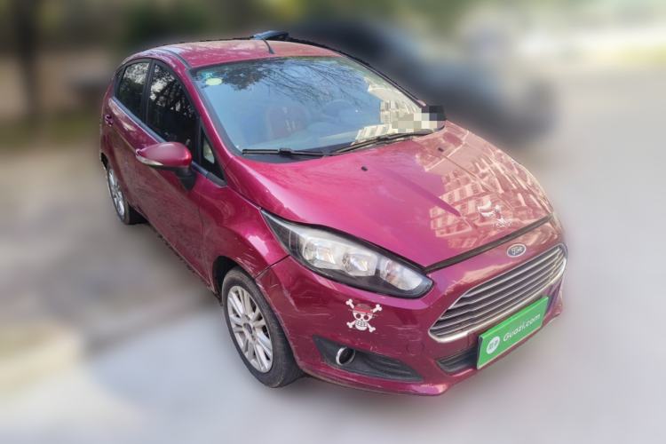 Used Ford Fiesta 2013 Hatchback 1.5L Automatic Fashion Edition Front Right 45 Deg