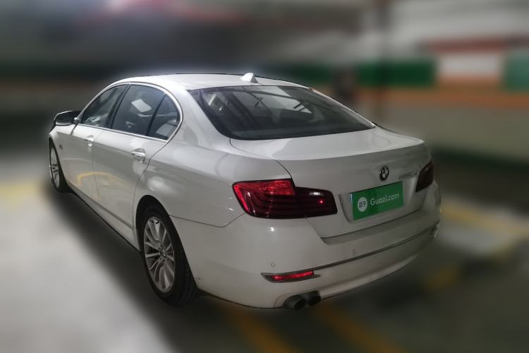 Used BMW 5 Series 2014 525Li Luxury Design Package Rear Left 45 Deg