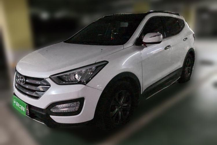 Used Hyundai Santa Fe 2013 2.4L Automatic Two-Wheel Drive Smart Version