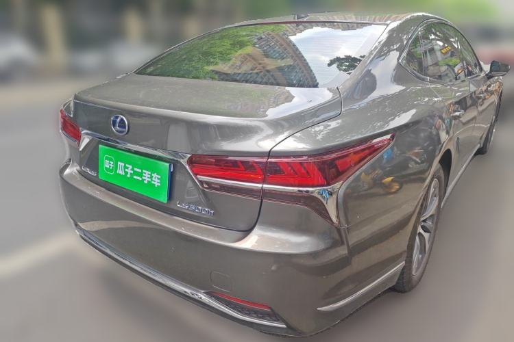 Used Lexus LS 2020 500h Excellence Edition China VI standard
