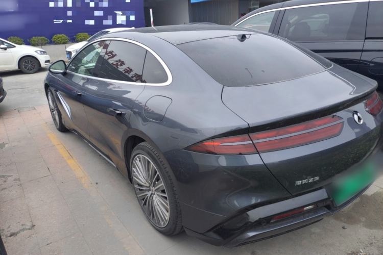 Used Denza Z9 2024 1100 km All-Wheel-Drive Ultra Version