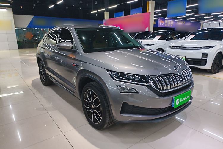 Used Skoda Kodiaq GT 2019 TSI330 Two-Wheel-Drive Luxury Edition China VI Standard Front Right 45 Deg