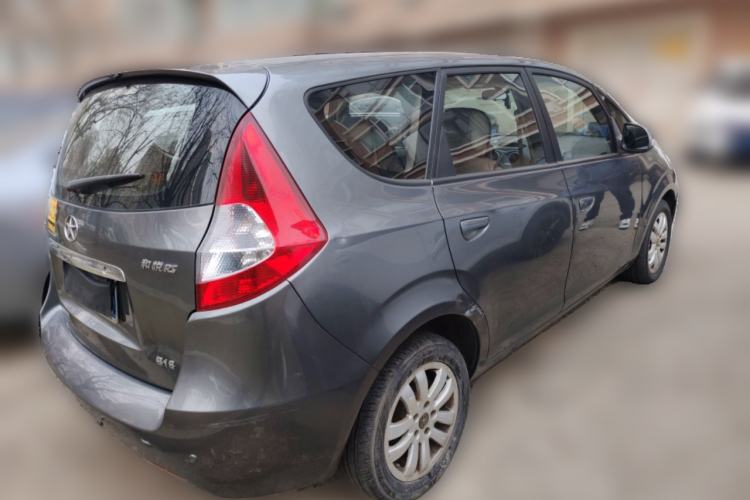 Used JAC Group Refine M2 2011 1.8L MT Comfort Model with Optional 5-Seater Configuration