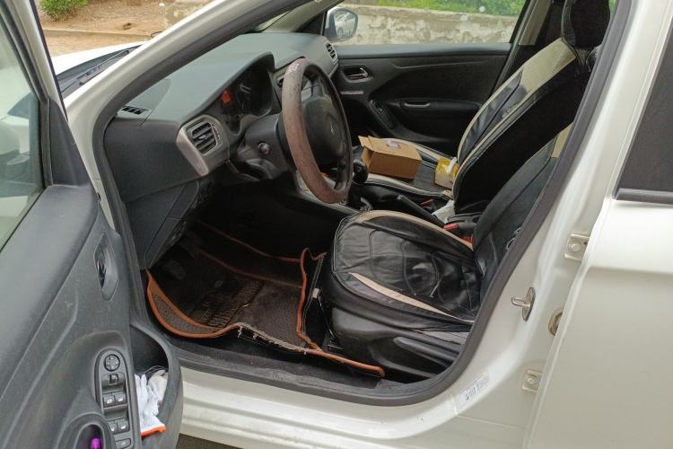 Used Peugeot 301 2014 1.6L Manual Comfort Edition
