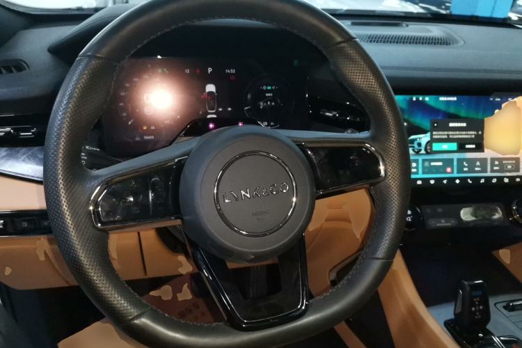 Used Lynk & Co 09 EM-P 2021 2.0T PHEV Halo Six-Seater
