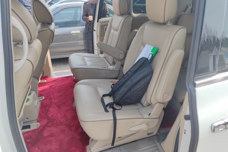 Used Nissan Quest 2015 3.5L SL
