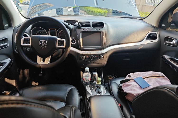 Used Dodge Journey 2015 2.0TD Four-Wheel Drive Luxury Edition