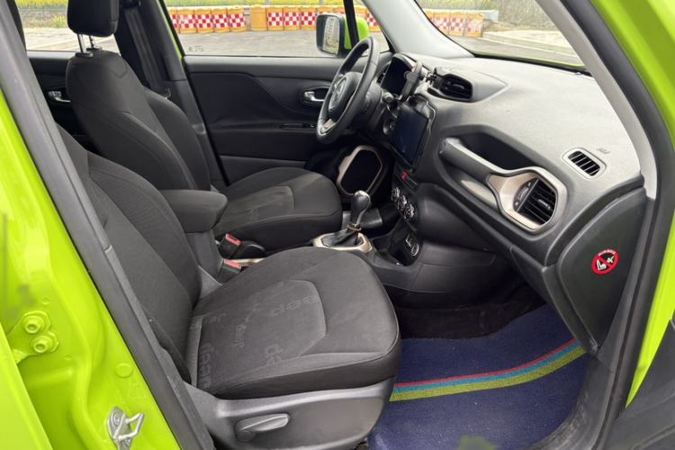 Used Jeep Renegade 2017 180T Automatic High-Energy Version