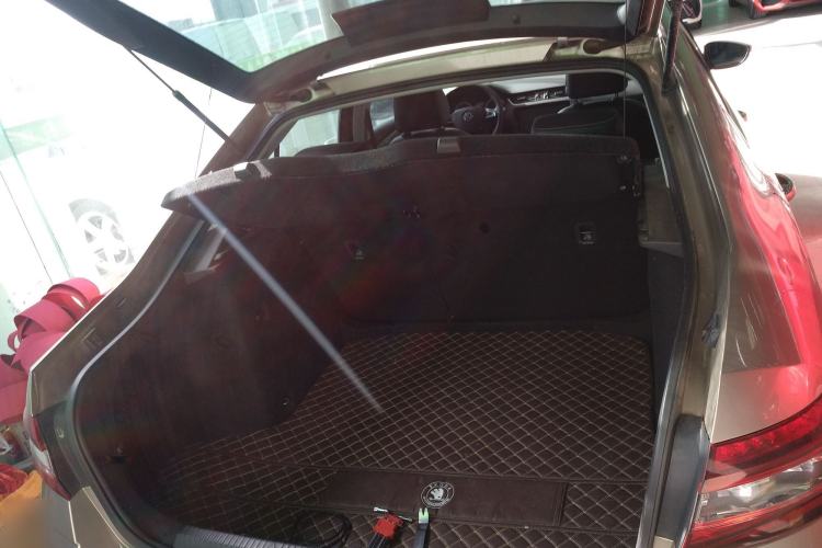 Used Skoda Octavia 2019 TSI230 DSG Smart & Comfort Edition China VI Standard
