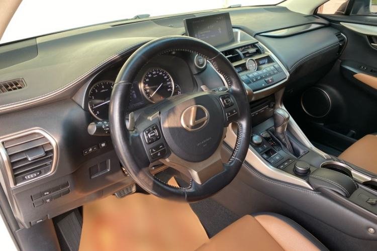 Used Lexus NX 2015 200T All-Wheel-Drive Fēngshàng Edition
